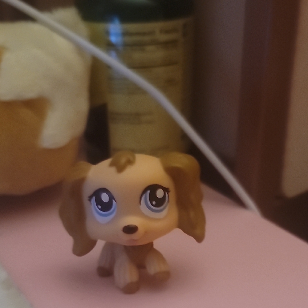 Littlest Pet Shop Brown and Tan Puppy Figure